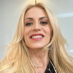 michela-de-julio-blog-profile-picture
